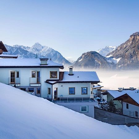 Monis Apartment Ramsau im Zillertal Eksteriør bilde